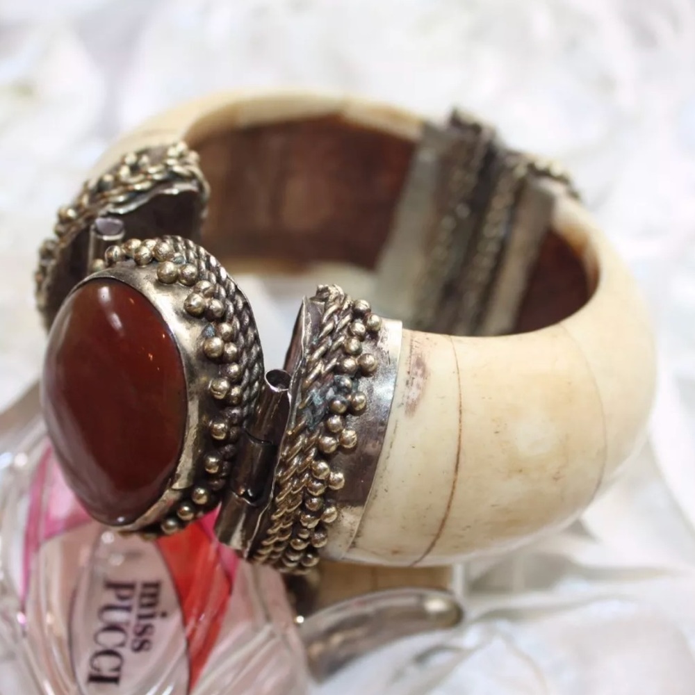 Vintage Women’s Bracelet